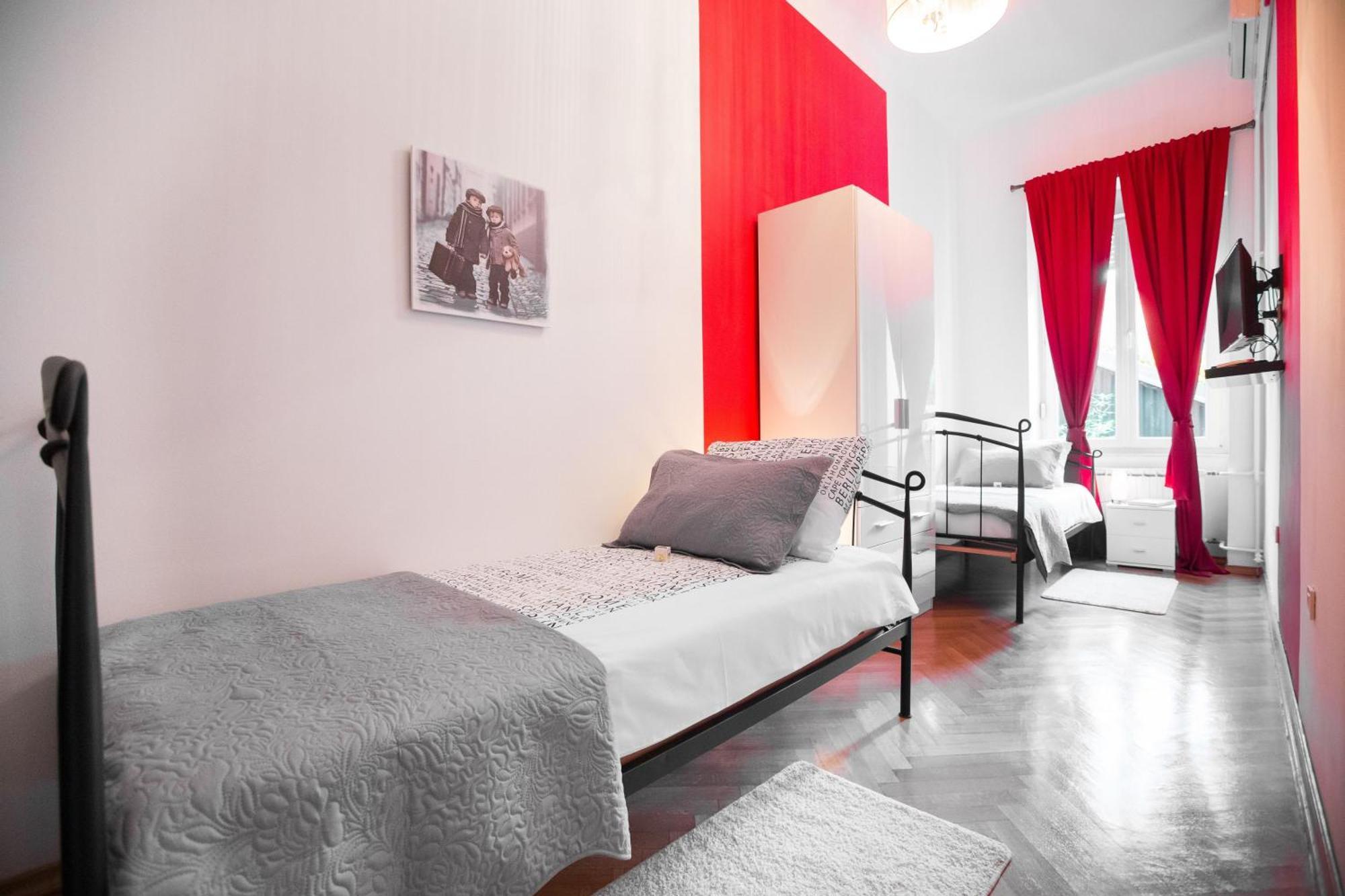 Visitzagreb Ruby Apartment ภายนอก รูปภาพ