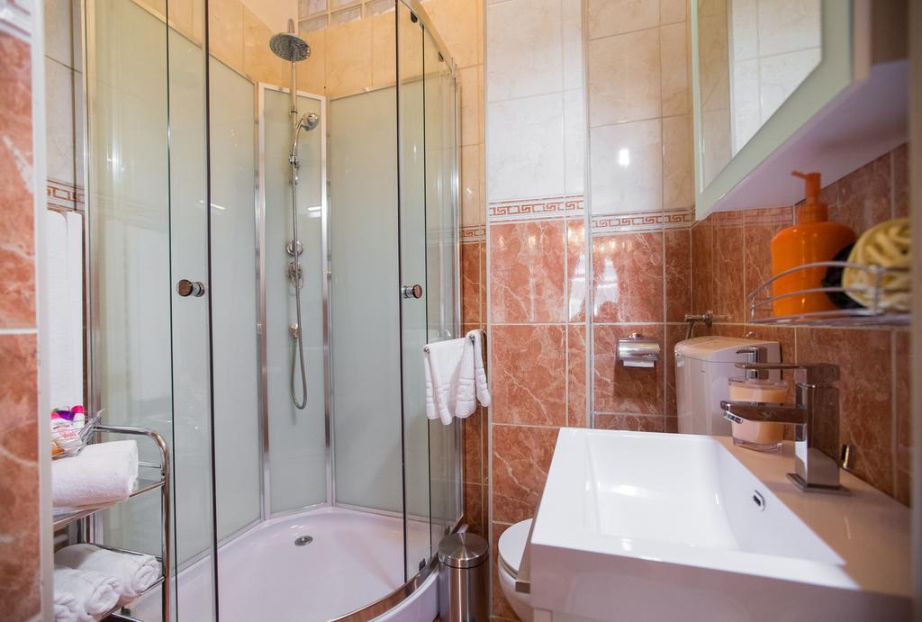 Visitzagreb Ruby Apartment ภายนอก รูปภาพ