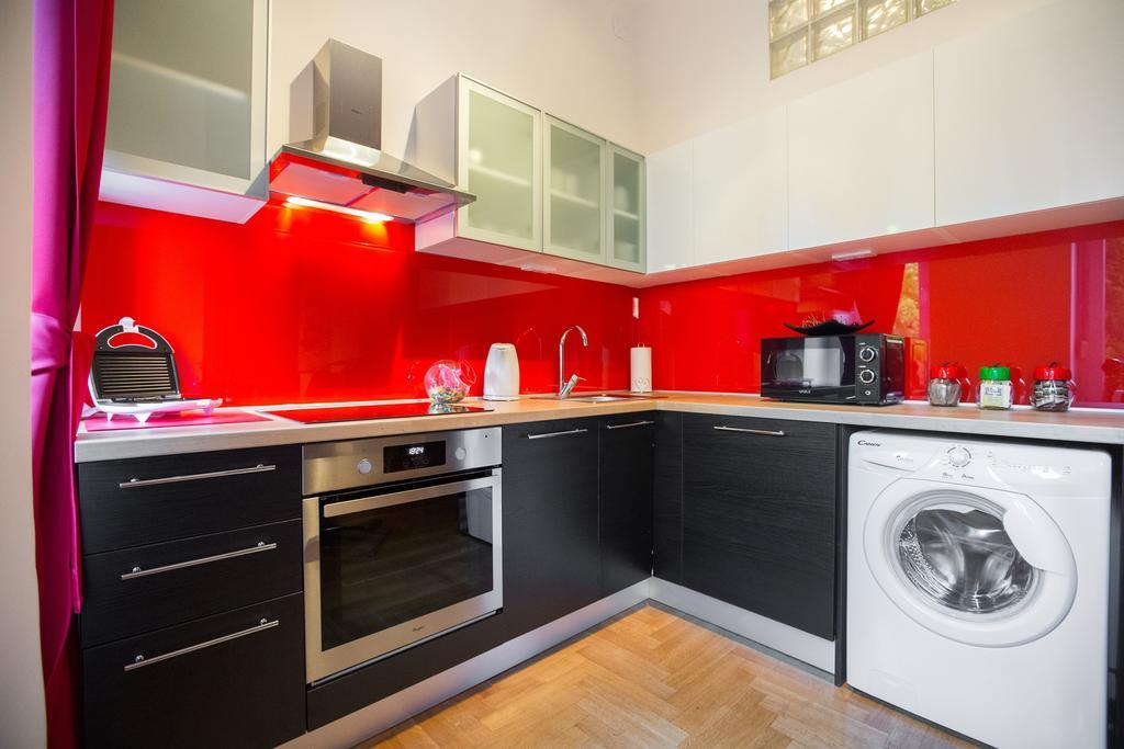 Visitzagreb Ruby Apartment ภายนอก รูปภาพ