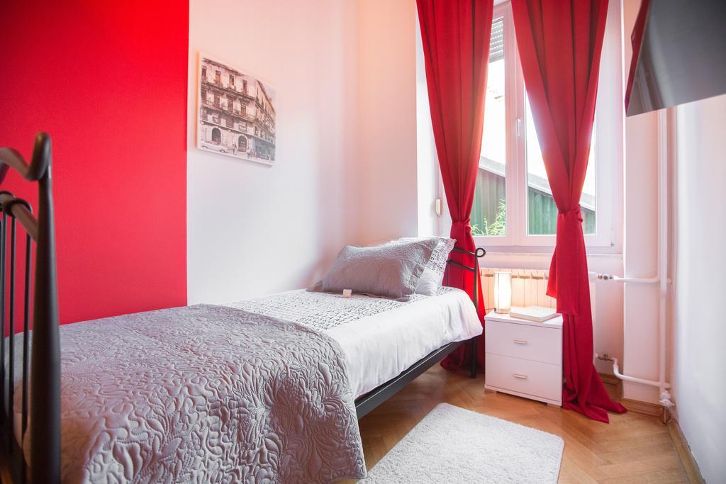Visitzagreb Ruby Apartment ภายนอก รูปภาพ
