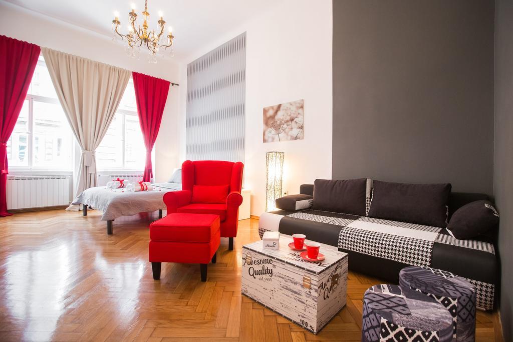 Visitzagreb Ruby Apartment ภายนอก รูปภาพ