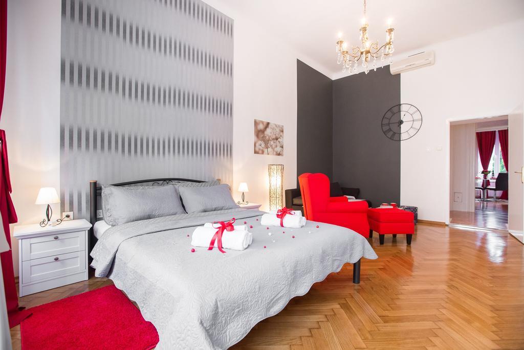 Visitzagreb Ruby Apartment ภายนอก รูปภาพ